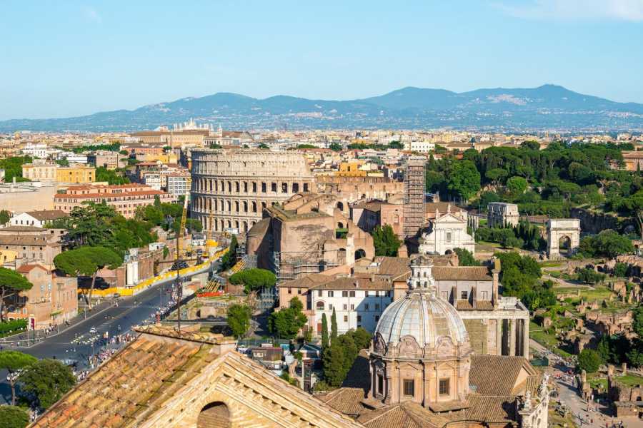 Der Luxus-Immobilienmarkt in Italien übertrifft weltweite Entwicklungen: Wie Mailand und Rom mit wirtschaftlicher Unsicherheit umgehen.