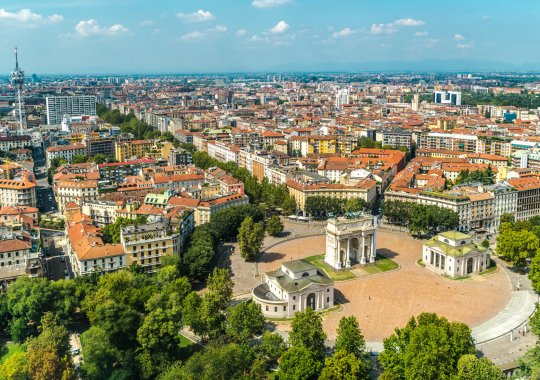 Mailand für Alleinstehende, Neapel für Finanzierer, Bologna für Umweltschutz: Wohnentwicklungen 2025–2026