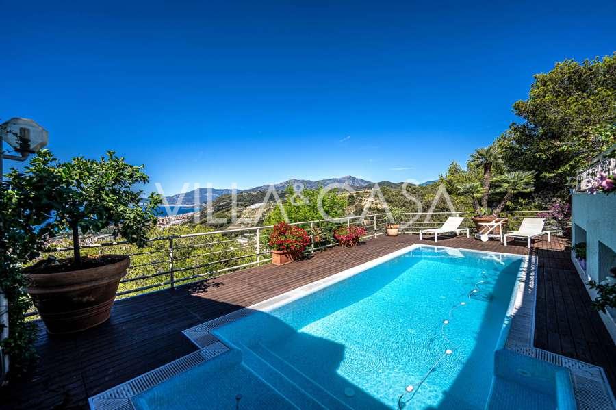 Villa mit Panoramablick auf Monaco in Bordighera