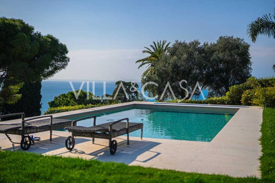 Moderne Villa in Bordighera