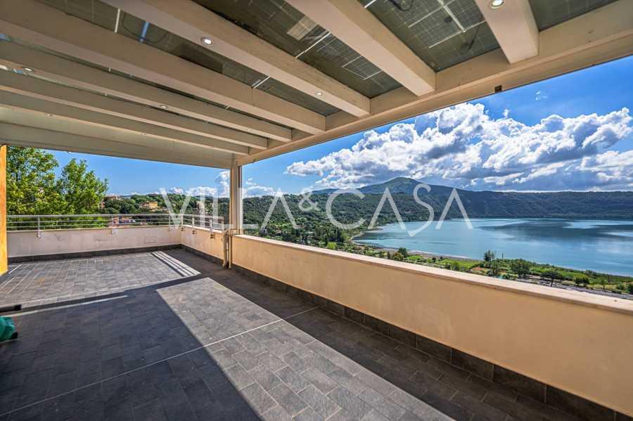 Elite Penthouse in Castel Gandolfo