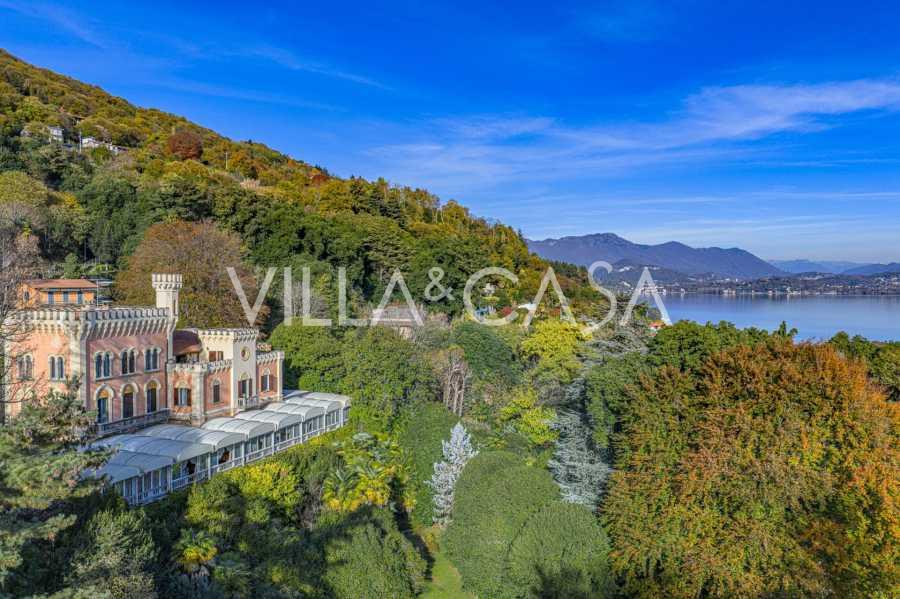 Historische luxuriöse Villa am Lago Maggiore