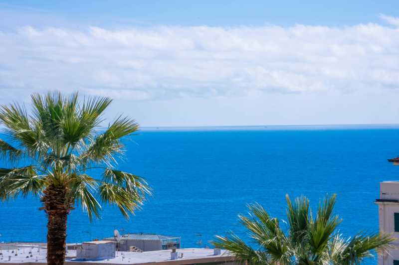 Die Villa am Meer im Zentrum von Sanremo.