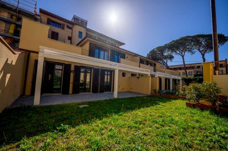 Reihenhaus mit zwei Etagen in Montecatini Terme.