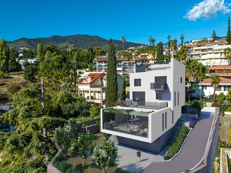 Eine neue Villa in Sanremo steht zum Verkauf.