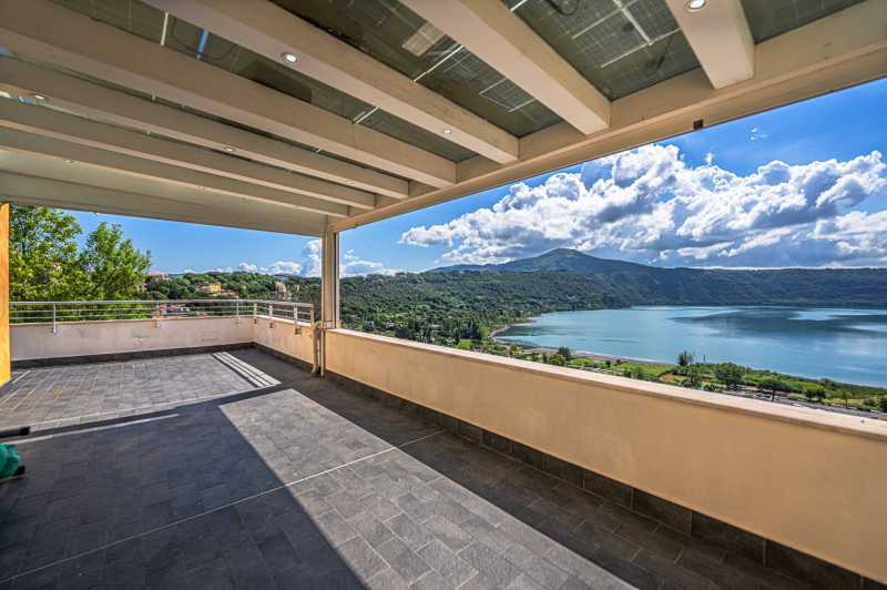 Elite Penthouse in Castel Gandolfo