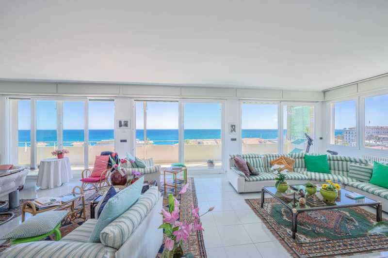 Luxuriöses Penthouse in Sanremo zu verkaufen