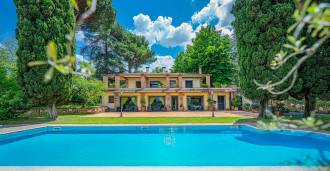 Frascati, Rom: Luxusvilla mit Pool