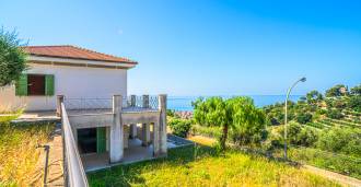 Moderne Villa in Bordighera