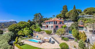 Zu verkaufen: prächtige Villa in Bordighera